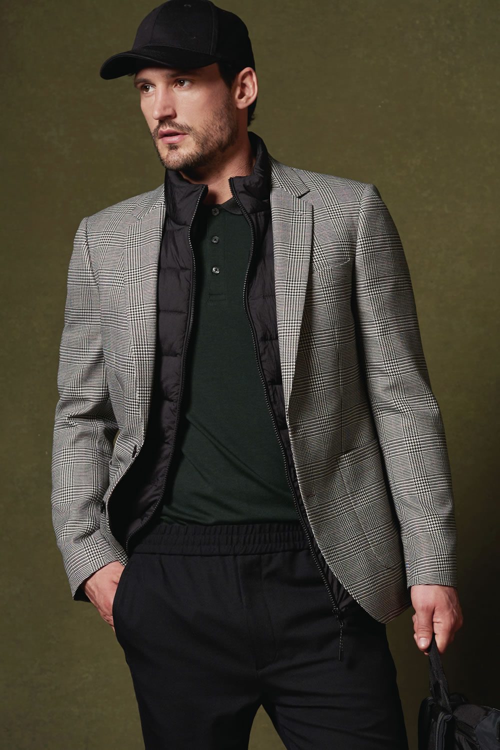 how to wear a baseball cap